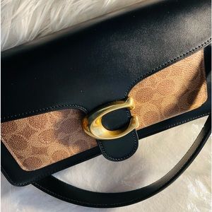 NWT: Tabby Shoulder Bag 26 In Signature Canvas